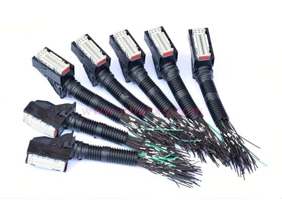 解放重卡线束插头